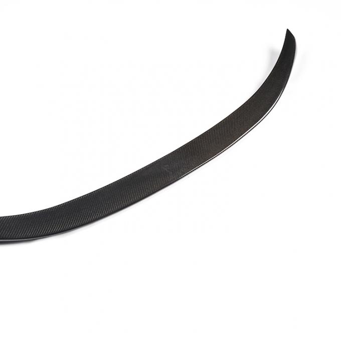 BMW X6 E71注文車のスポイラー